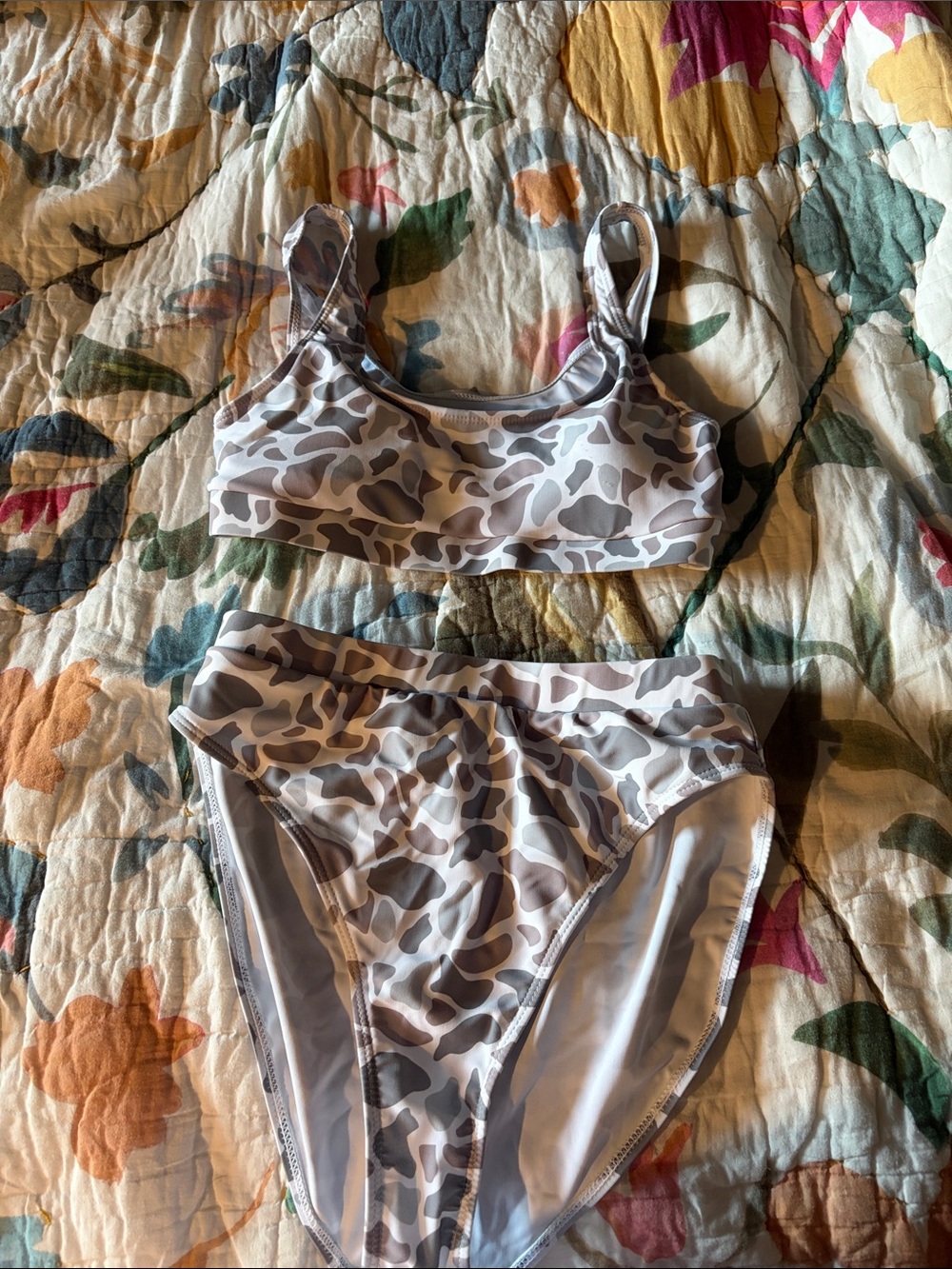 High-Waist Camo Print Bikini Set - Light Gray